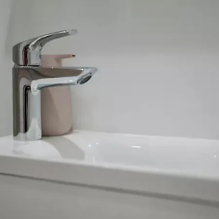 Apartamento Berthelot Design Au Pied Du Tram Et Proche Métro *